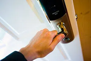 Providence Locksmith Store Providence, RI 401-424-9827 - 1a-Locksmiths
