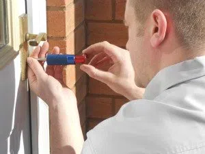 Providence Locksmith Store Providence, RI 401-424-9827 - 4a-Broken-Key-Extraction